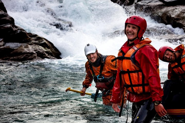 Queenstown Shotover River White Water Rafting - Photo 1 of 9